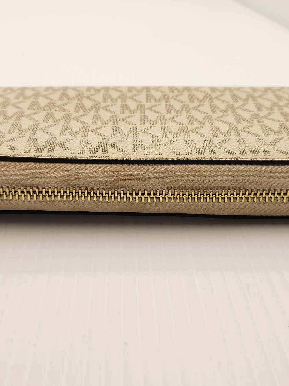 Michael Kors Beige Signature Wristlet Wallet